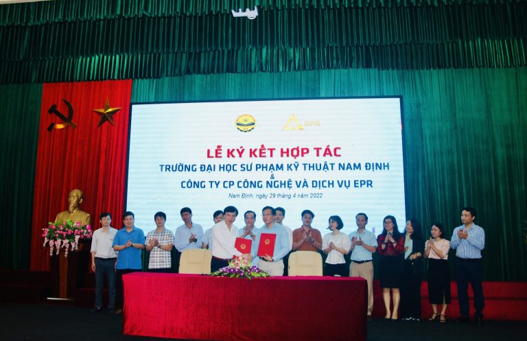 Ký kết hợp tác giữa trường Đại học Sư phạm Kỹ thuật Nam Định với Công Ty EPR